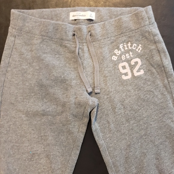 Abercrombie & Fitch Kid Cozy Joggers - Picture 2 of 3